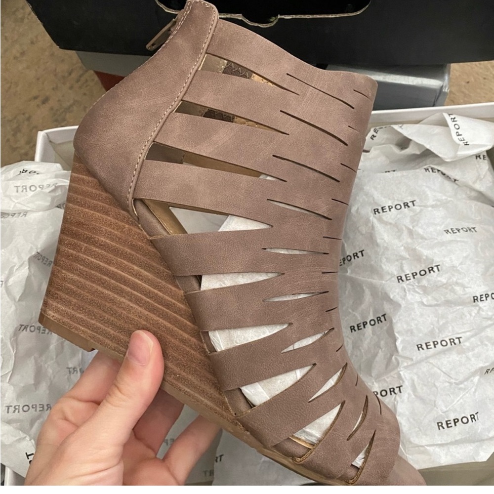 Brand new report wedges